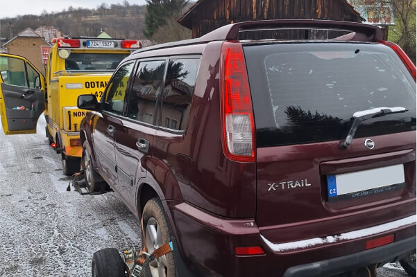 Jak probíhá odtah auta a co vše zařídím za vás?